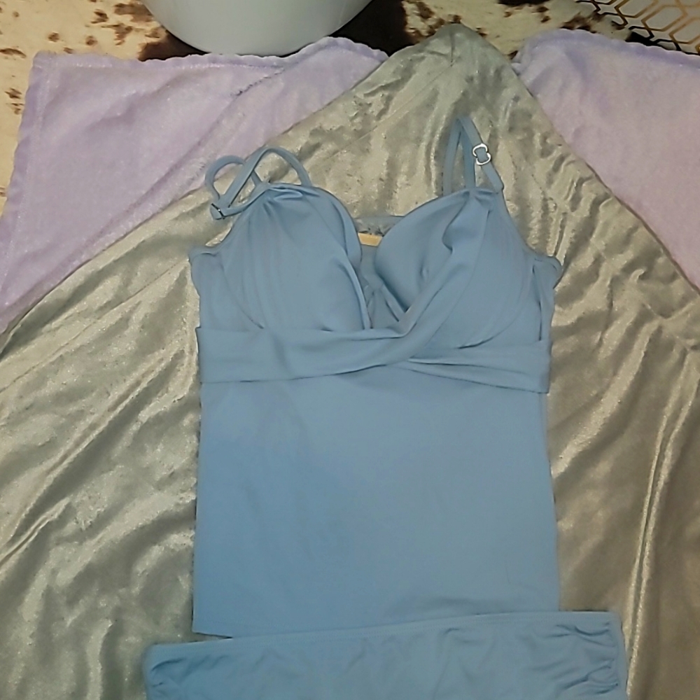 Brand New Magic Bra Brand Two Piece Tank Top Style Bikini